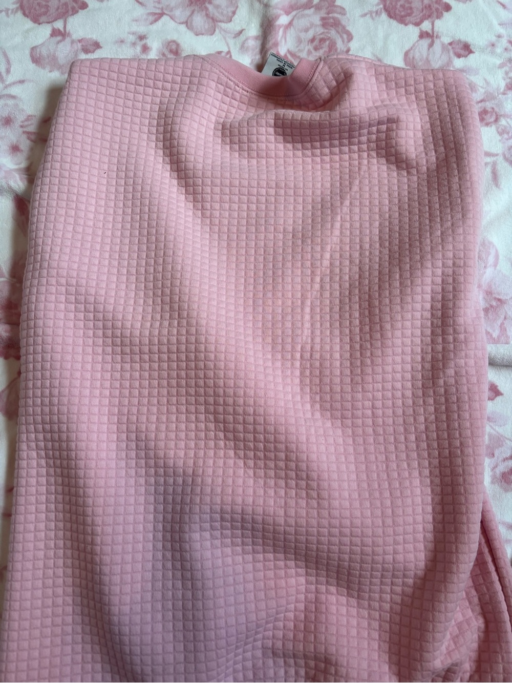 Hello Kitty Box Lunch Pink Quilted Crewneck Sweater - Picture 2 of 2